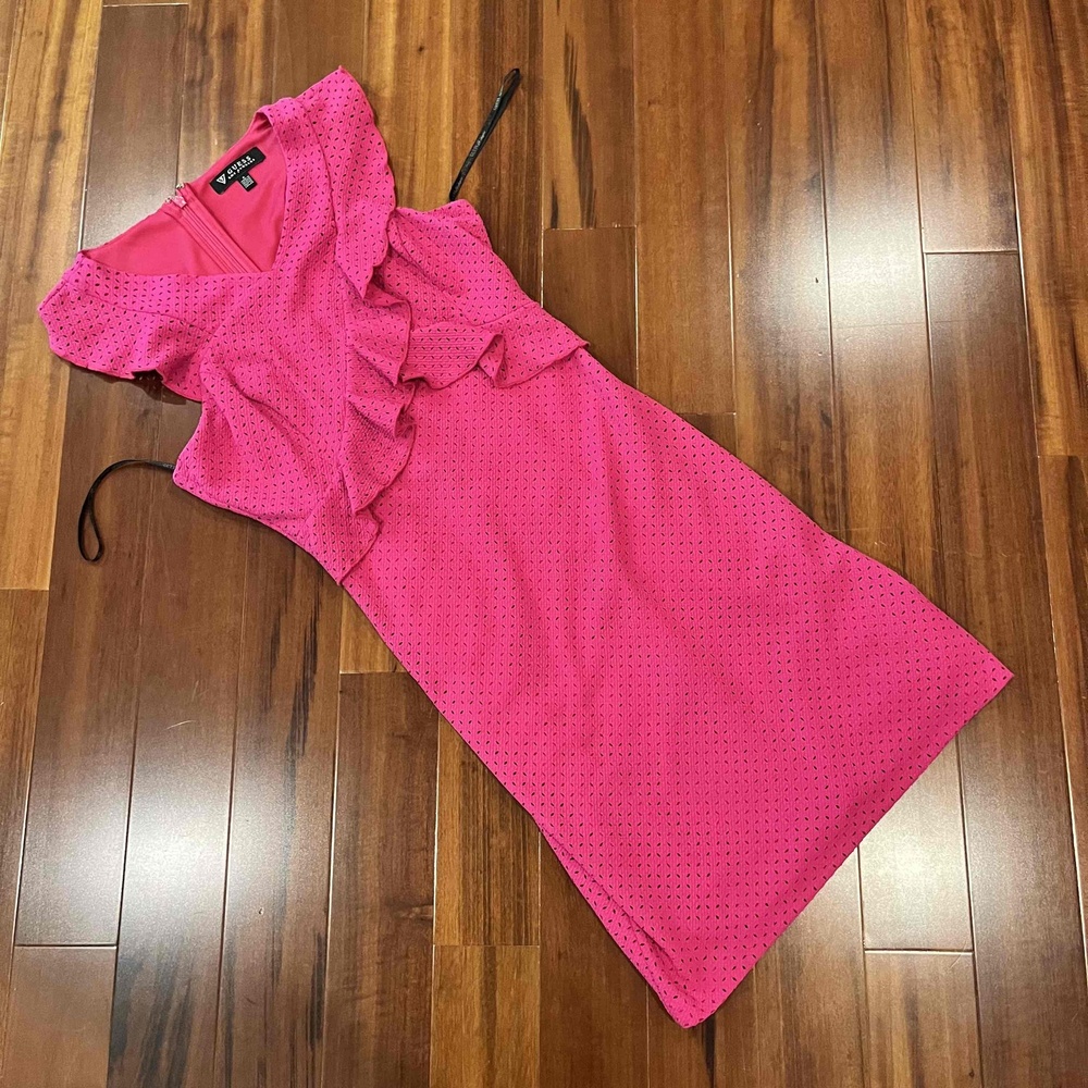 Guess Hot Pink‎ Sleeveless Dress Eyelet Ruffled Front V Neck Bodycon Barbie Sz 4